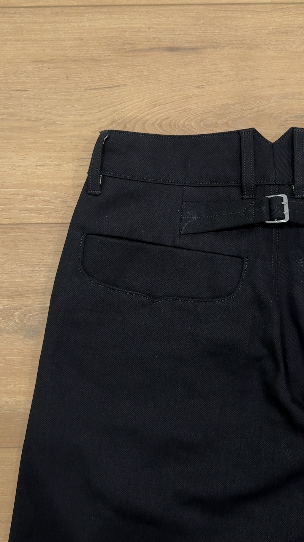 Box Pleated Jeans