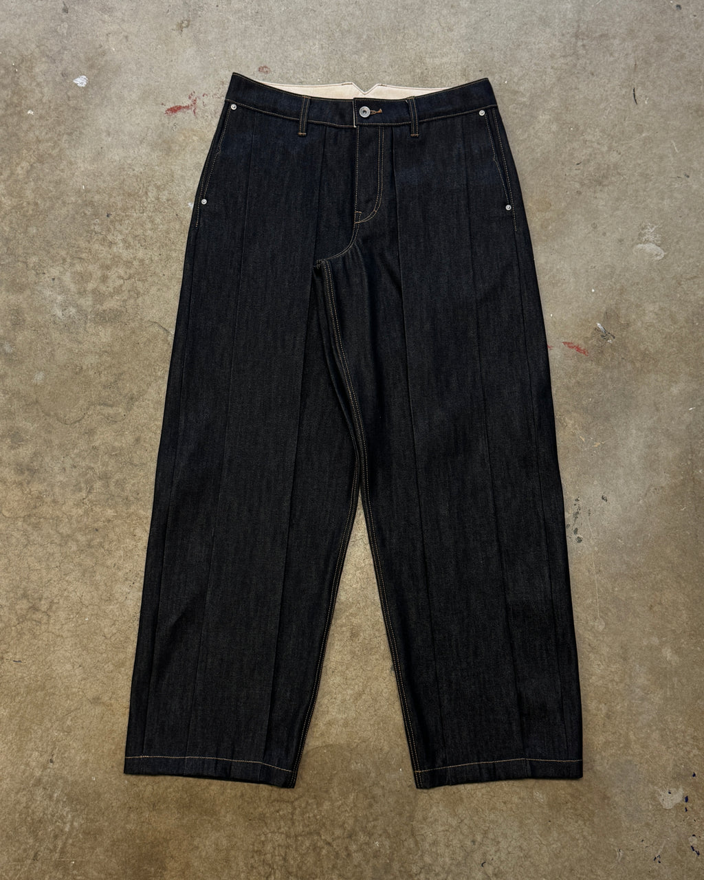 Inverted Box Pleated Jeans