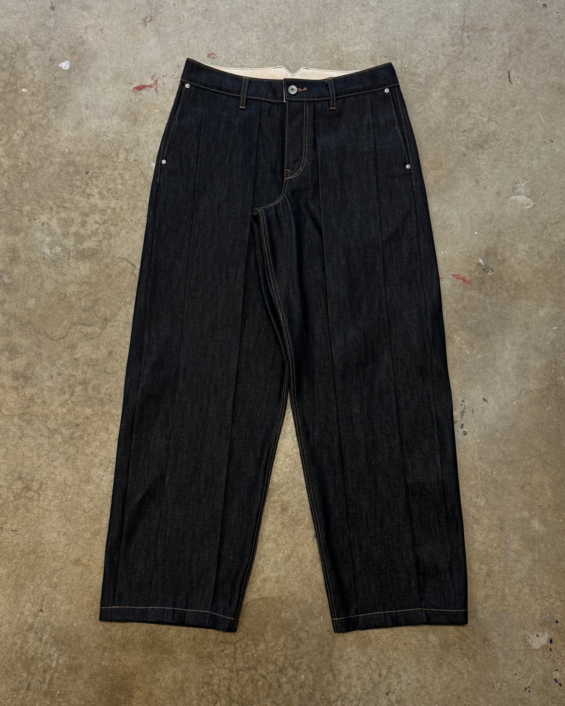 Inverted Box Pleated Jeans